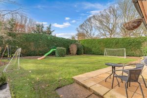 Photo 32- click for photo gallery